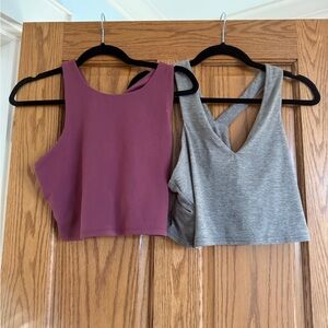 2 Quince work out tops size large